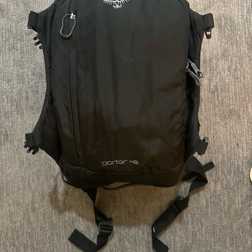 Osprey Porter 46 Backpack in Black